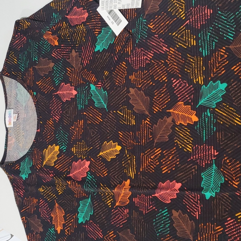 LuLaRoe XS Irma Tunic